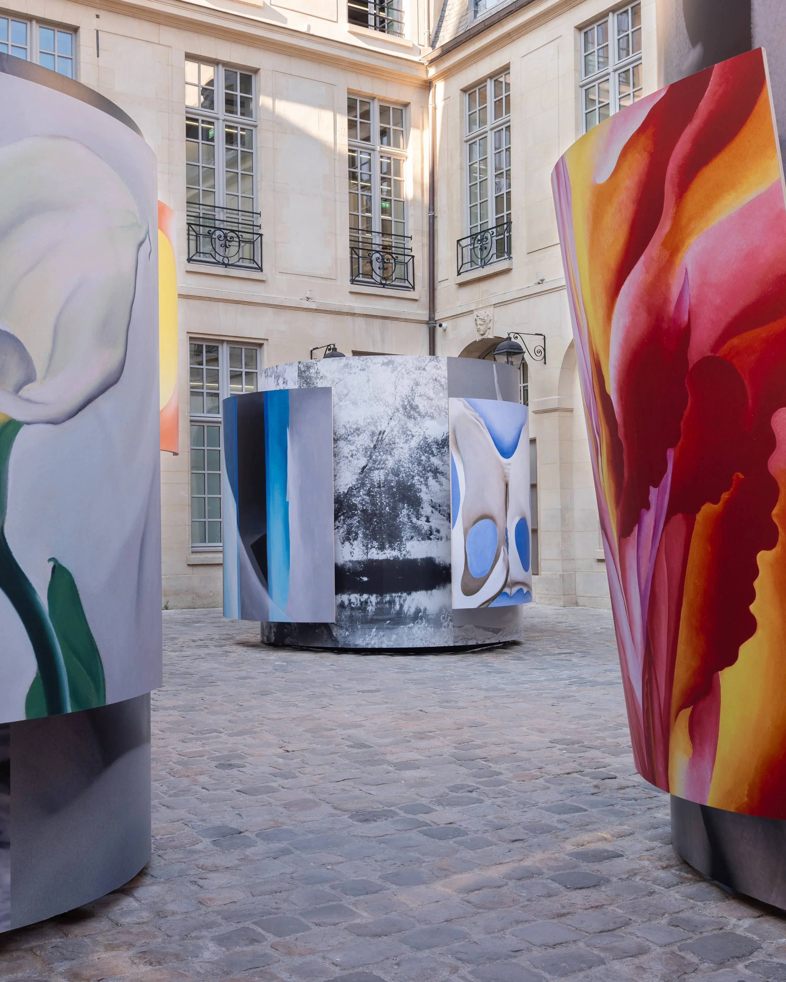 DOVER STREET MARKET PARIS UNVEILS NEW COURTYARD INSTALLATION